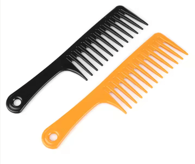 Peigne à dents larges